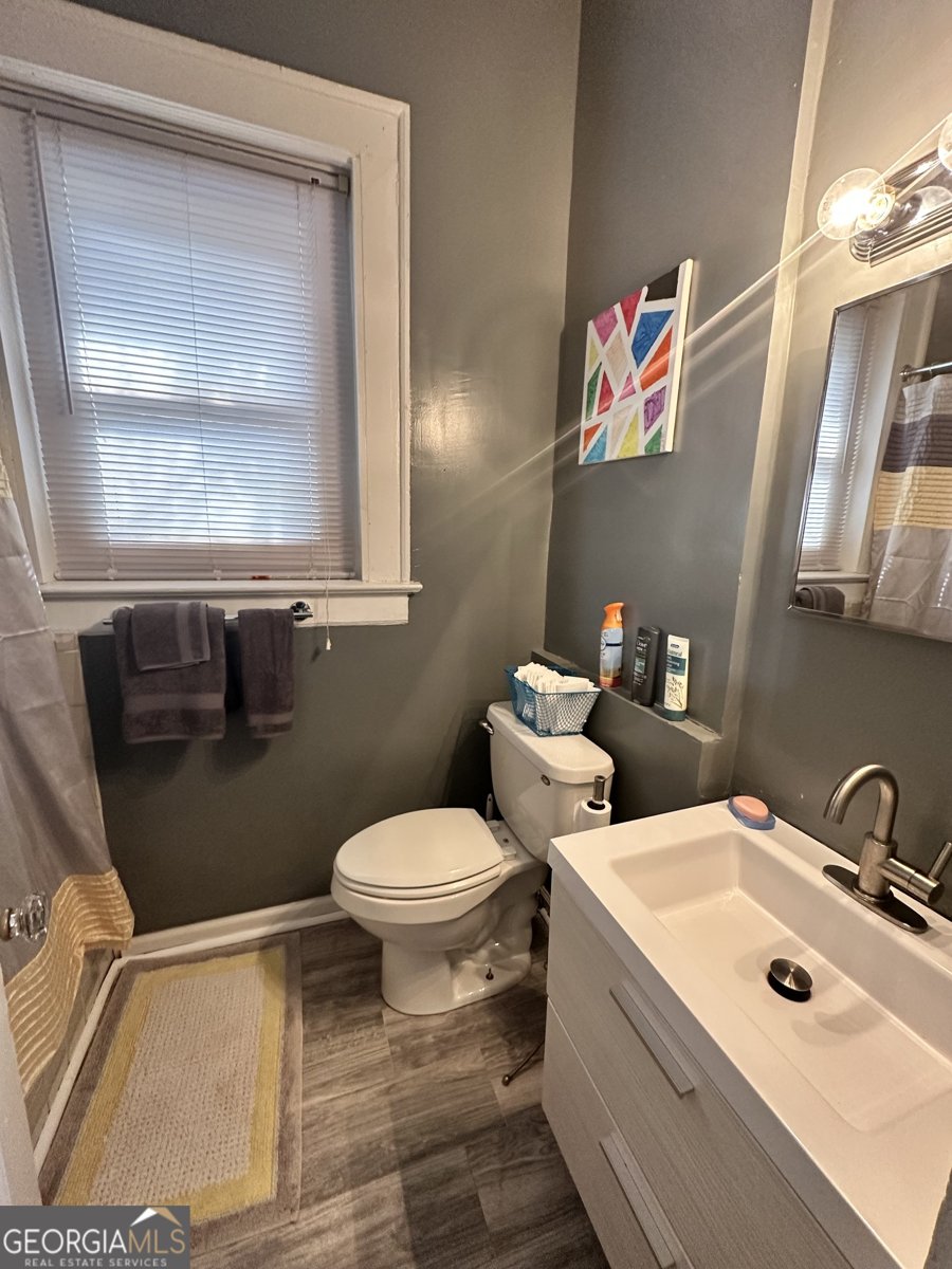 472 PARKWAY Drive Atlanta - 26