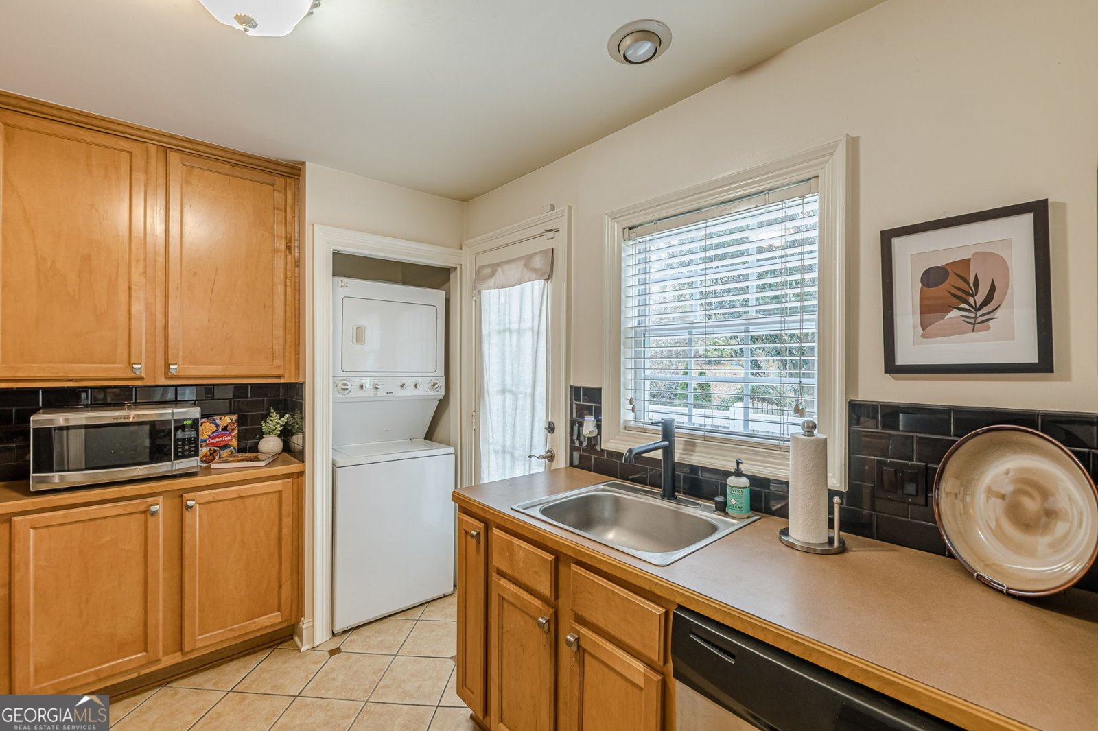 3480 Victoria Street College Park - Photo 21