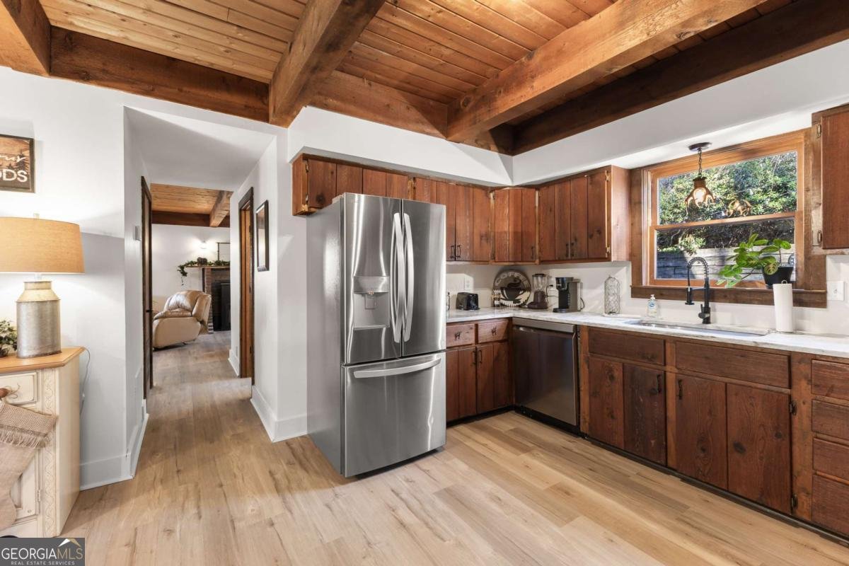 40 Kaceys Lane Helen - 16