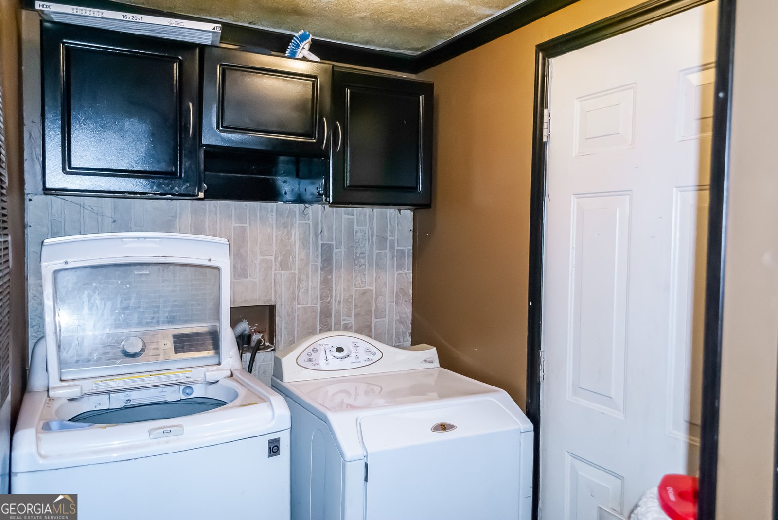 230 Norfolk Drive Hampton - 14