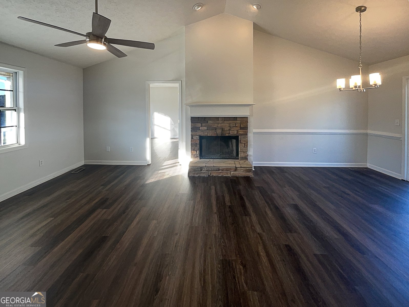 16 Fairview Glen Dallas - 3