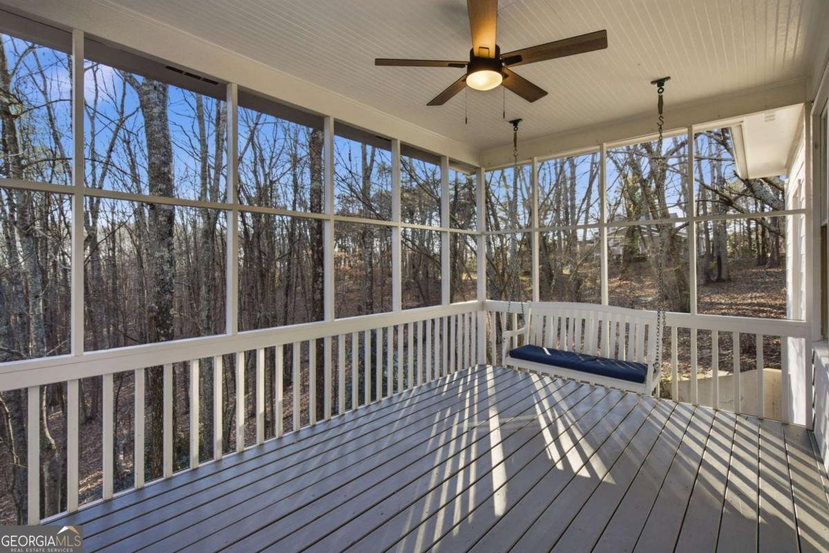 2215 Goldmine Drive Cumming - 22