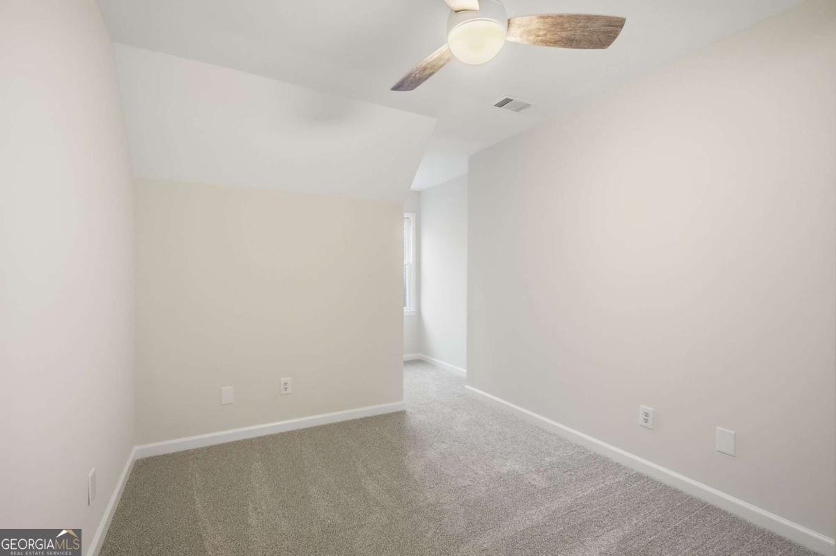 2215 Goldmine Drive Cumming - 32