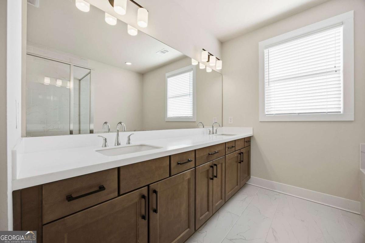 1235 Weatherway Lane Cumming - 14