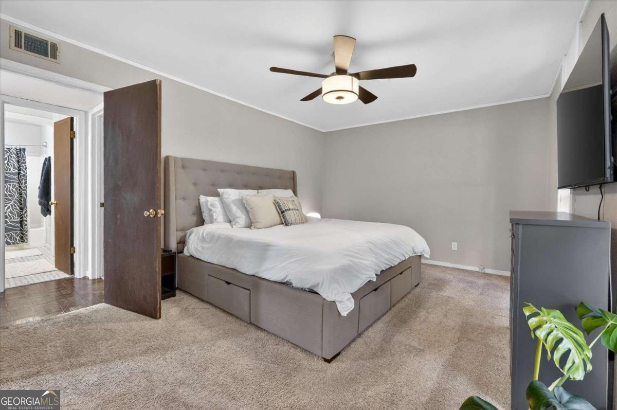 652 Wilshire Place Gainesville - 23