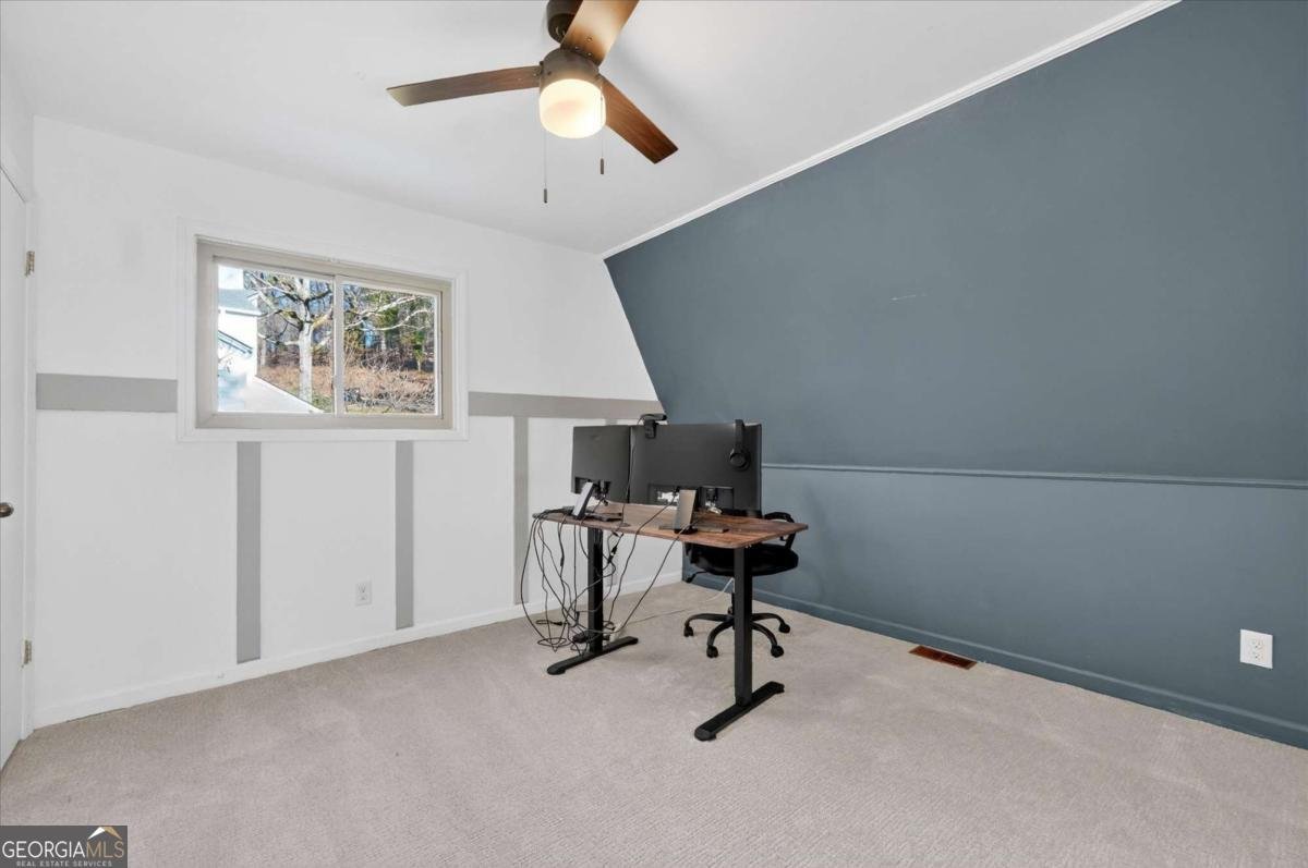 652 Wilshire Place Gainesville - 35