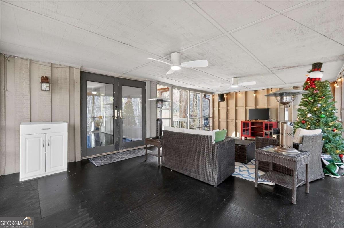 652 Wilshire Place Gainesville - 38