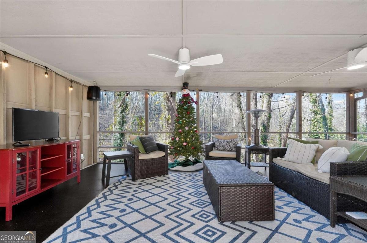 652 Wilshire Place Gainesville - 40