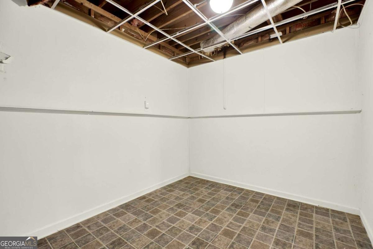 1665 Doefield Street Canton - 20