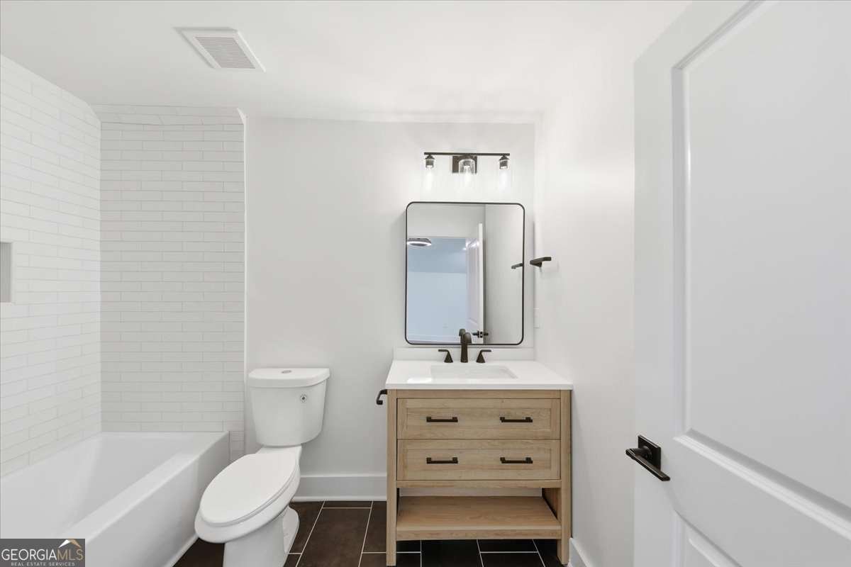 1178 Redwine Road Fayetteville - 37