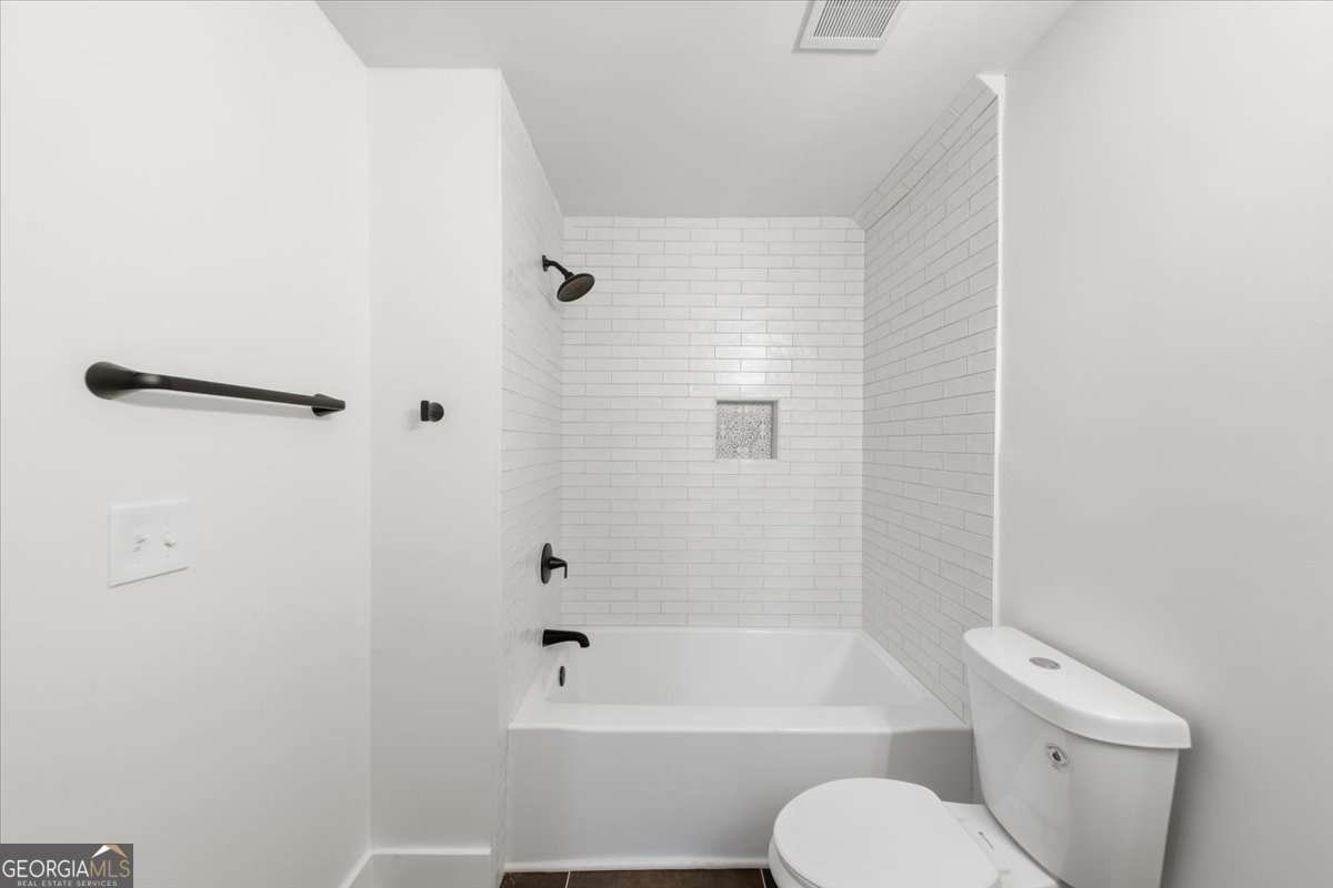 1178 Redwine Road Fayetteville - 38