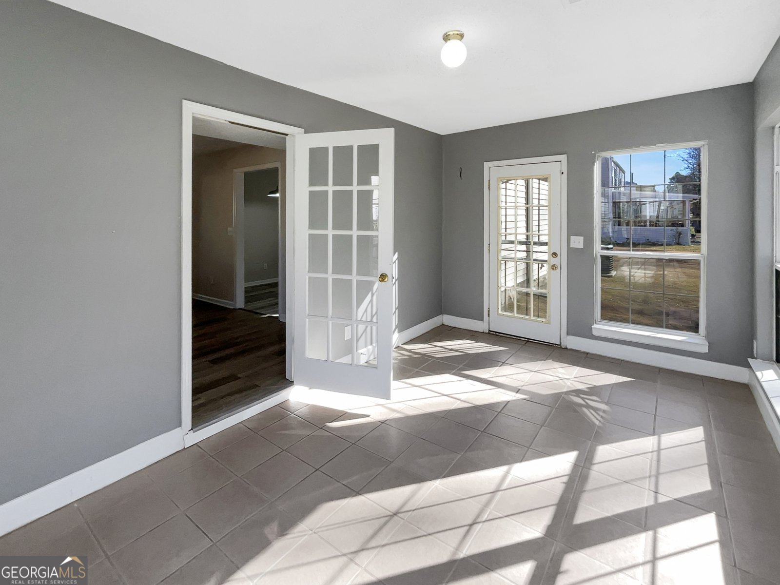 2050 Surrey Trail South Fulton - 13