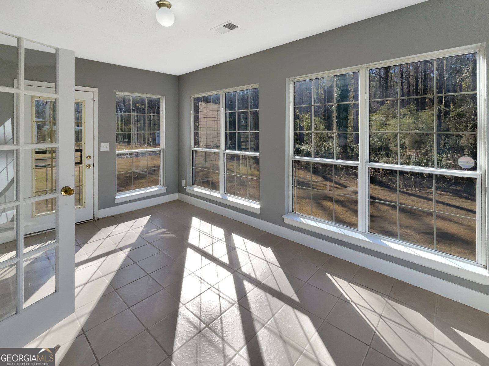 2050 Surrey Trail South Fulton - 14