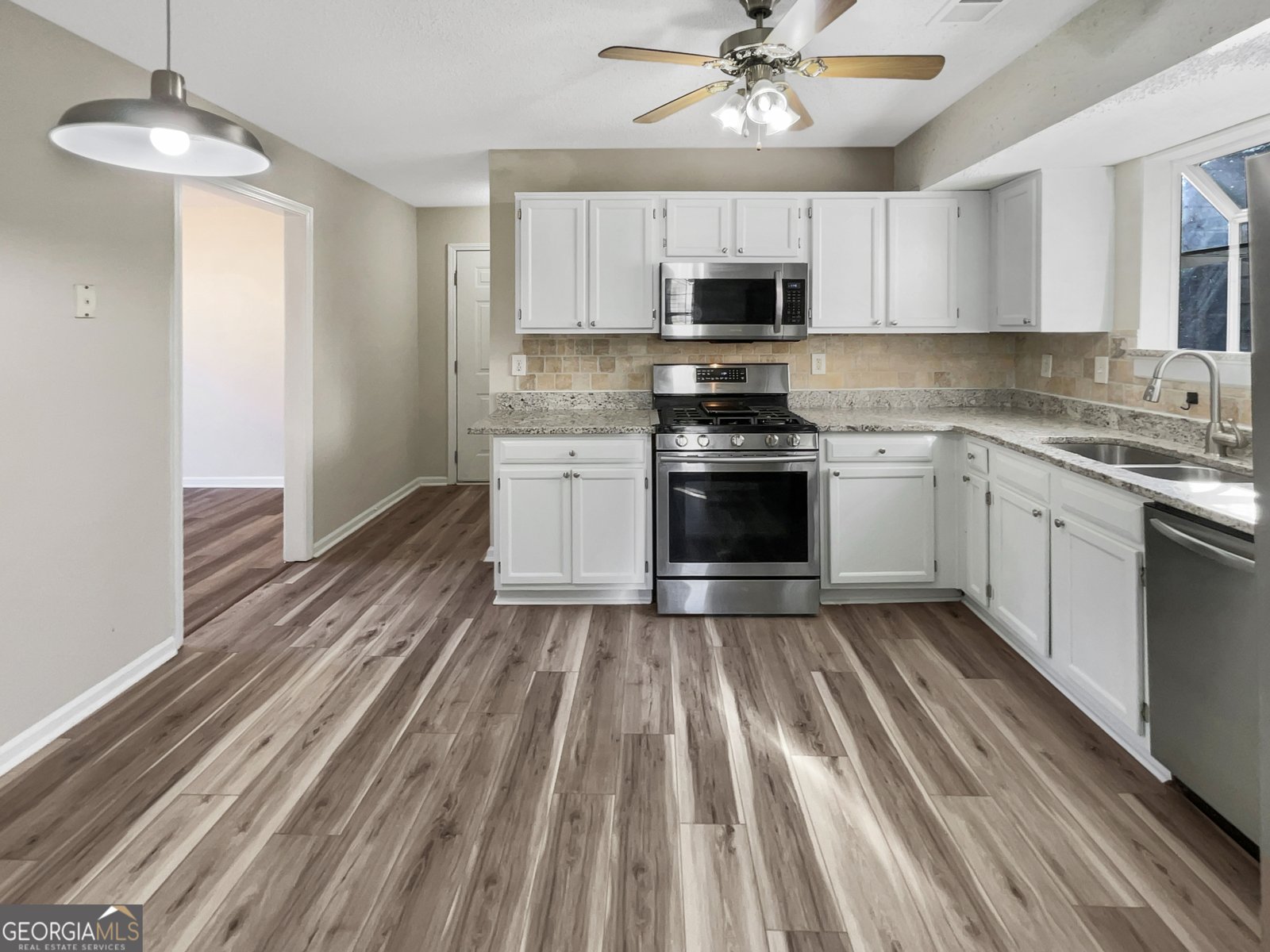 2050 Surrey Trail South Fulton - 15