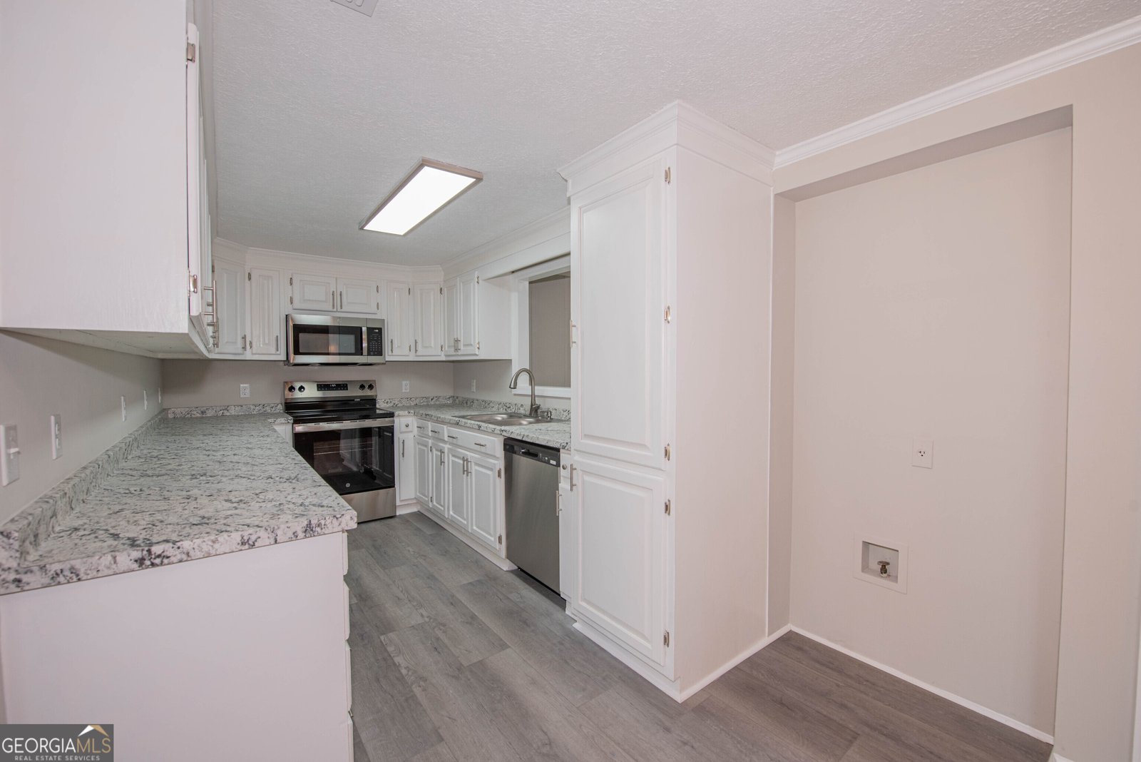 9 Friar Tuck Road Reynolds - 27