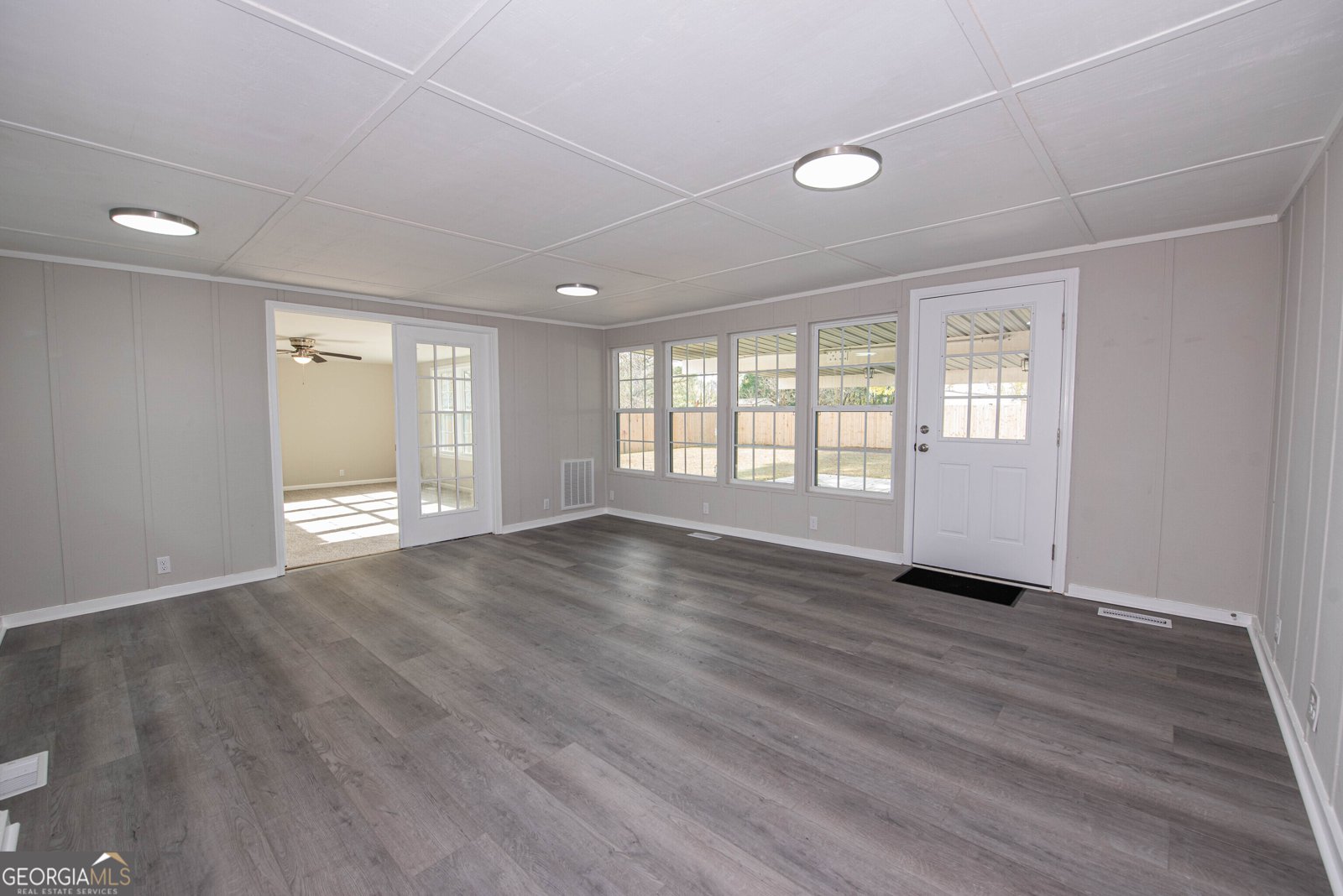 9 Friar Tuck Road Reynolds - 29