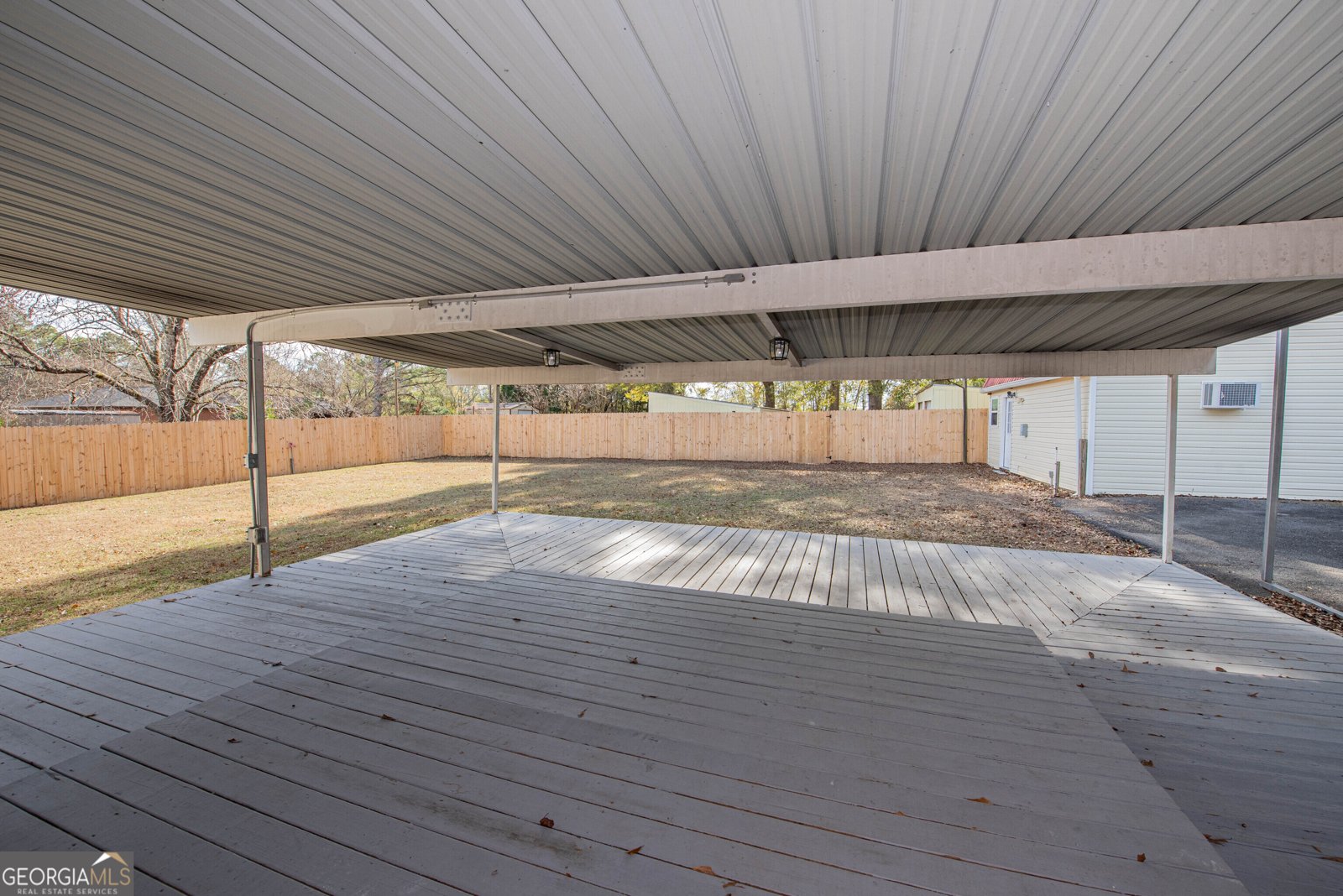 9 Friar Tuck Road Reynolds - 48