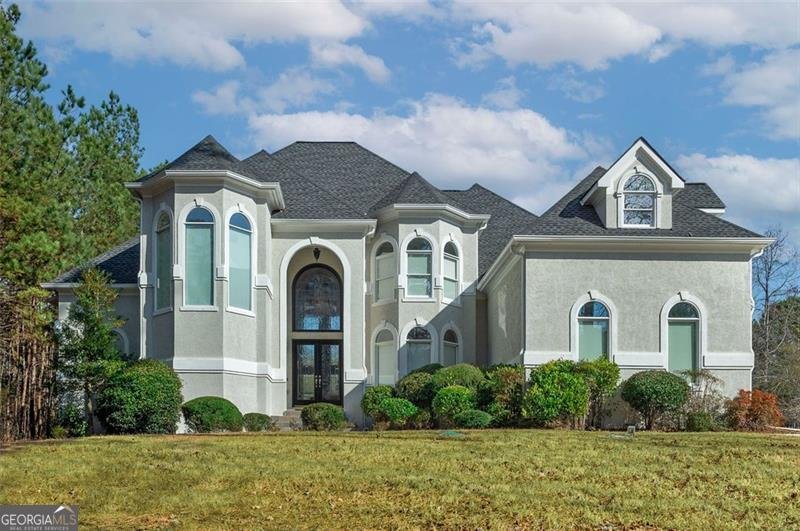 170 Longcreek Drive Fayetteville - main photo