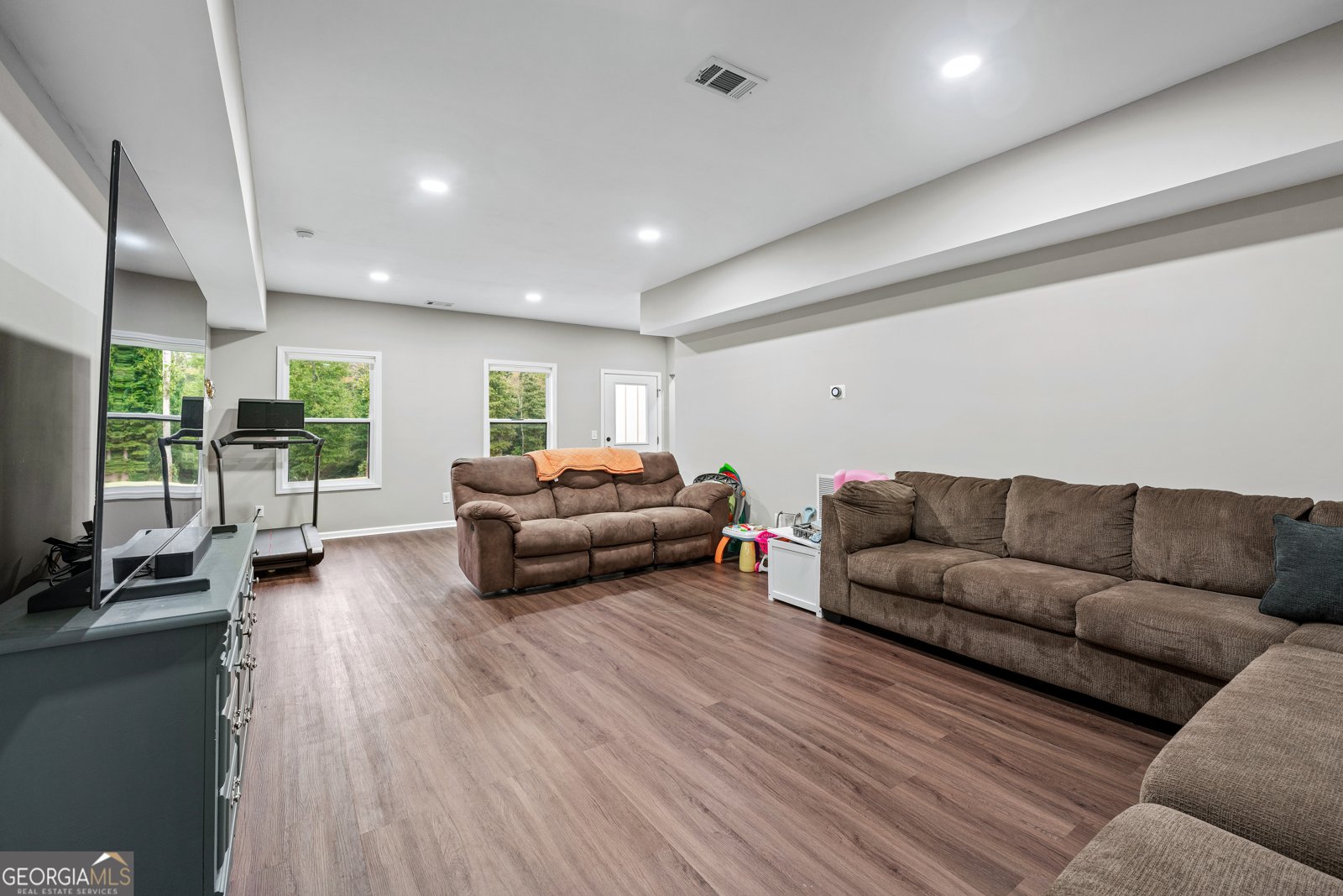 240 Oakwood Drive Commerce - 35