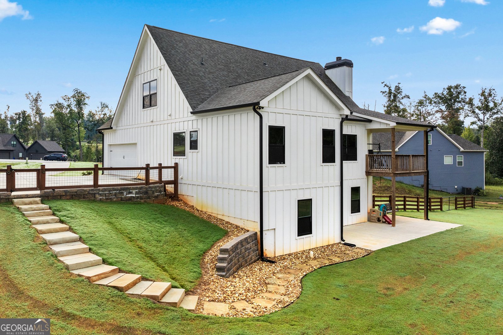 240 Oakwood Drive Commerce - 48