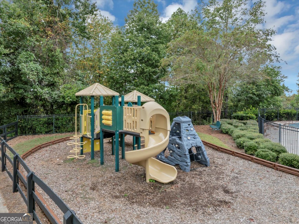 18 Greenfield Drive Dawsonville - 44