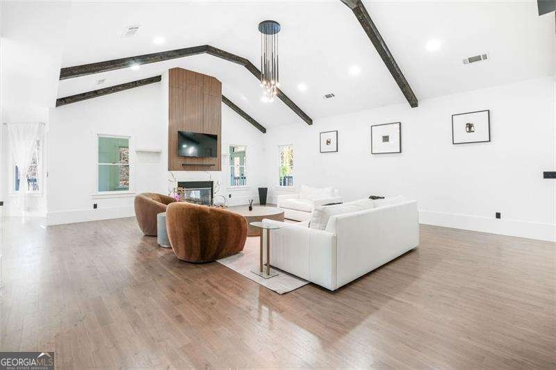 507 Karen Lane Woodstock - 12