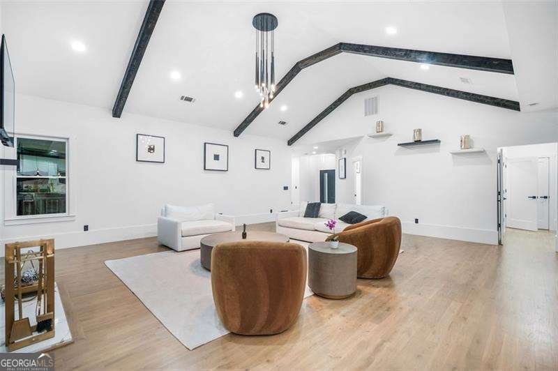 507 Karen Lane Woodstock - 14