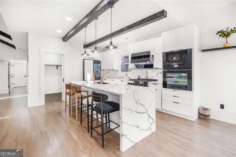 507 Karen Lane Woodstock - 21