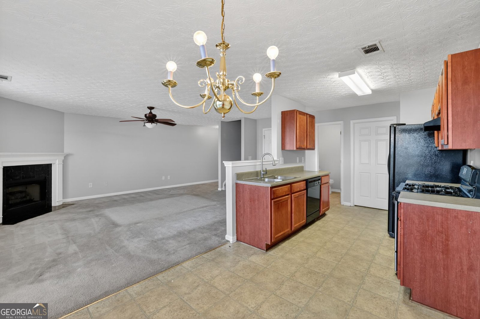 6256 Lake Valley Point Lithonia - 12