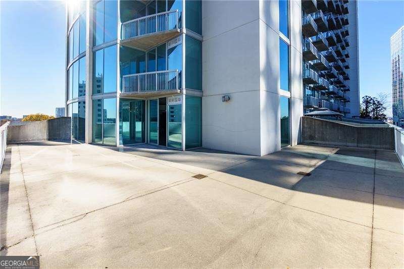 3324 Peachtree Road Atlanta - 23