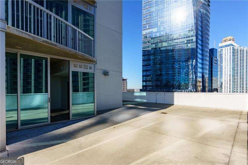 3324 Peachtree Road Atlanta - 25