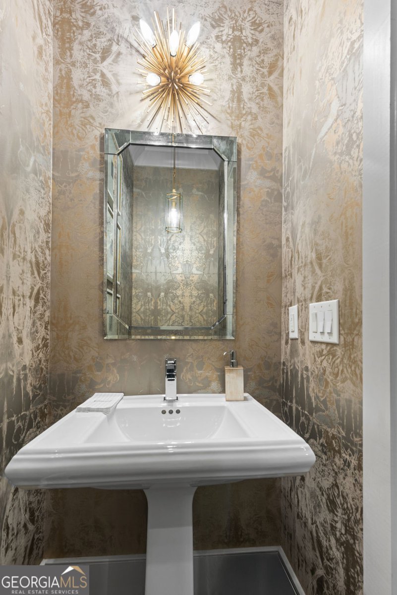 602 Nottaway Lane Alpharetta - 19