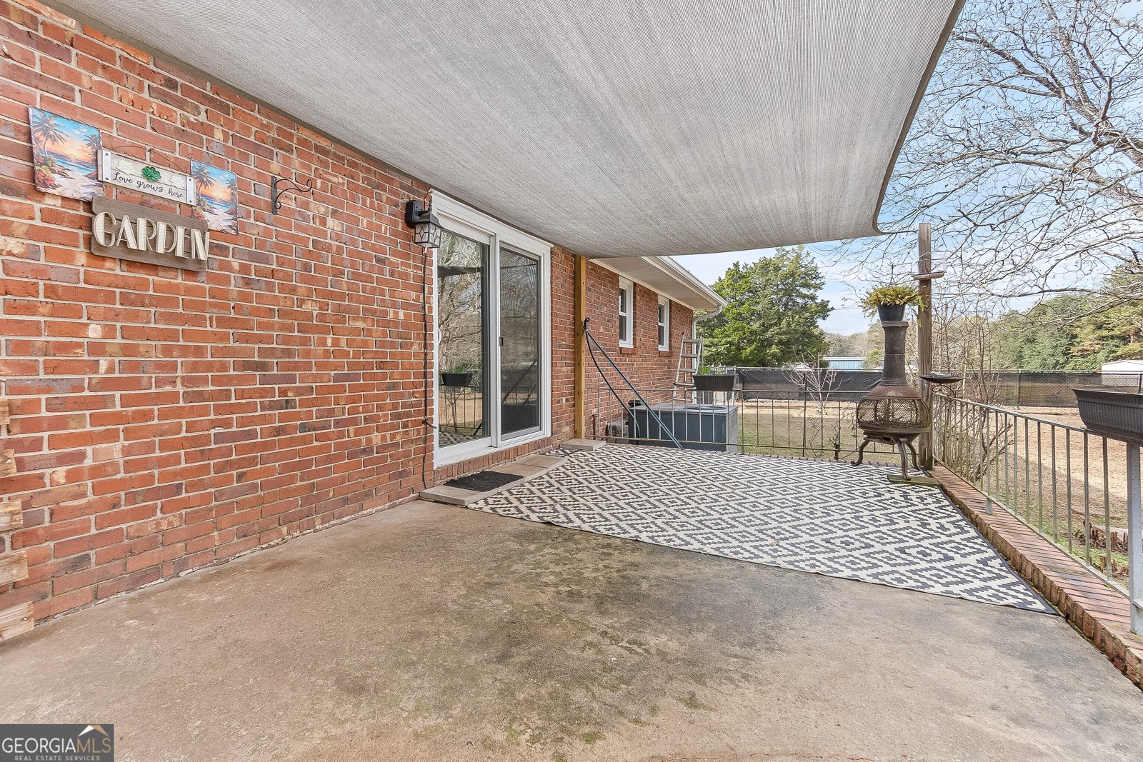 121 Crestwood Road Warner Robins - 44