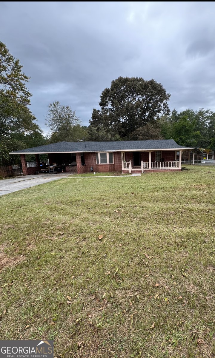 121 Elm Street Gordon - main photo