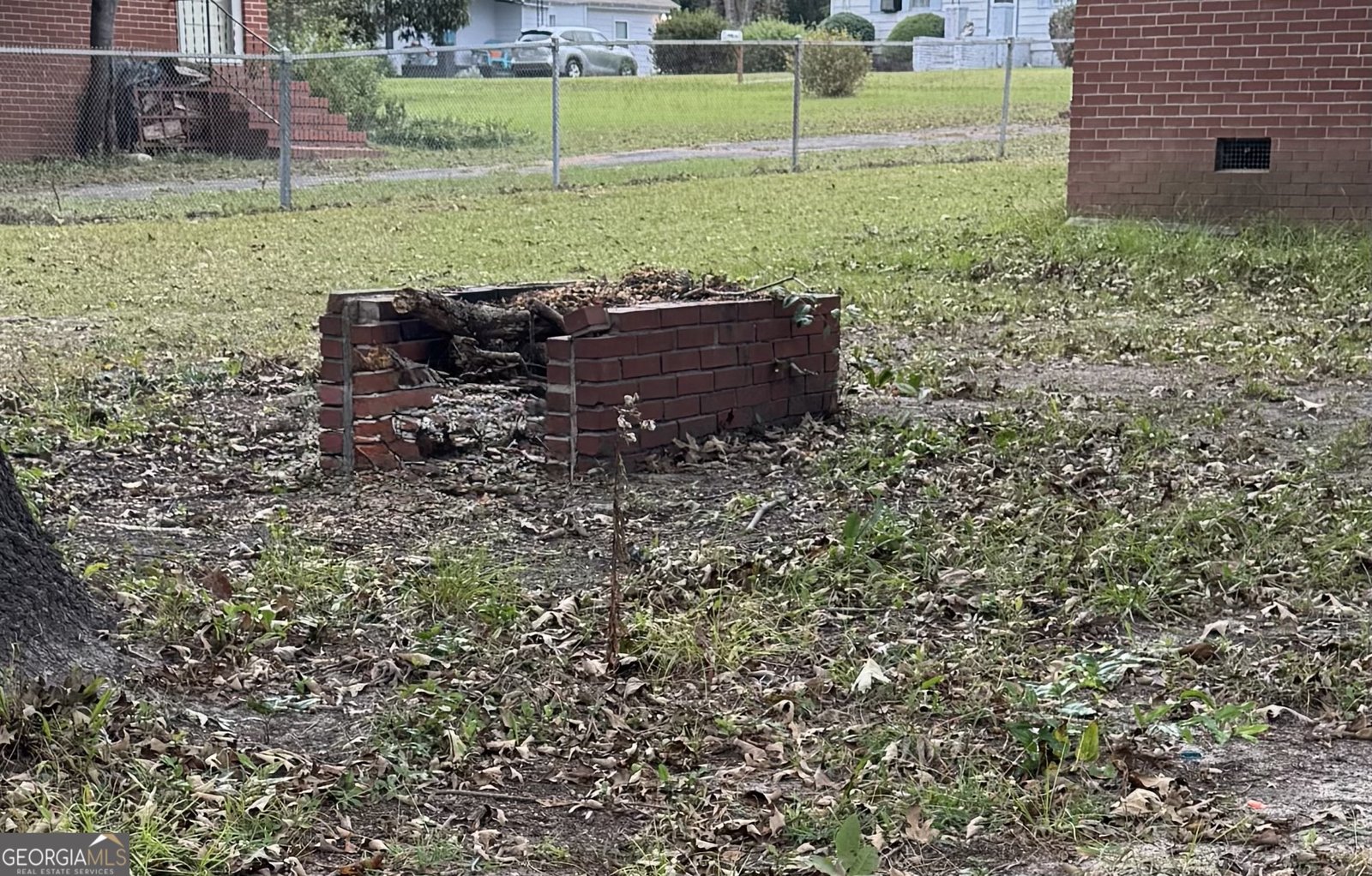 121 Elm Street Gordon - 13