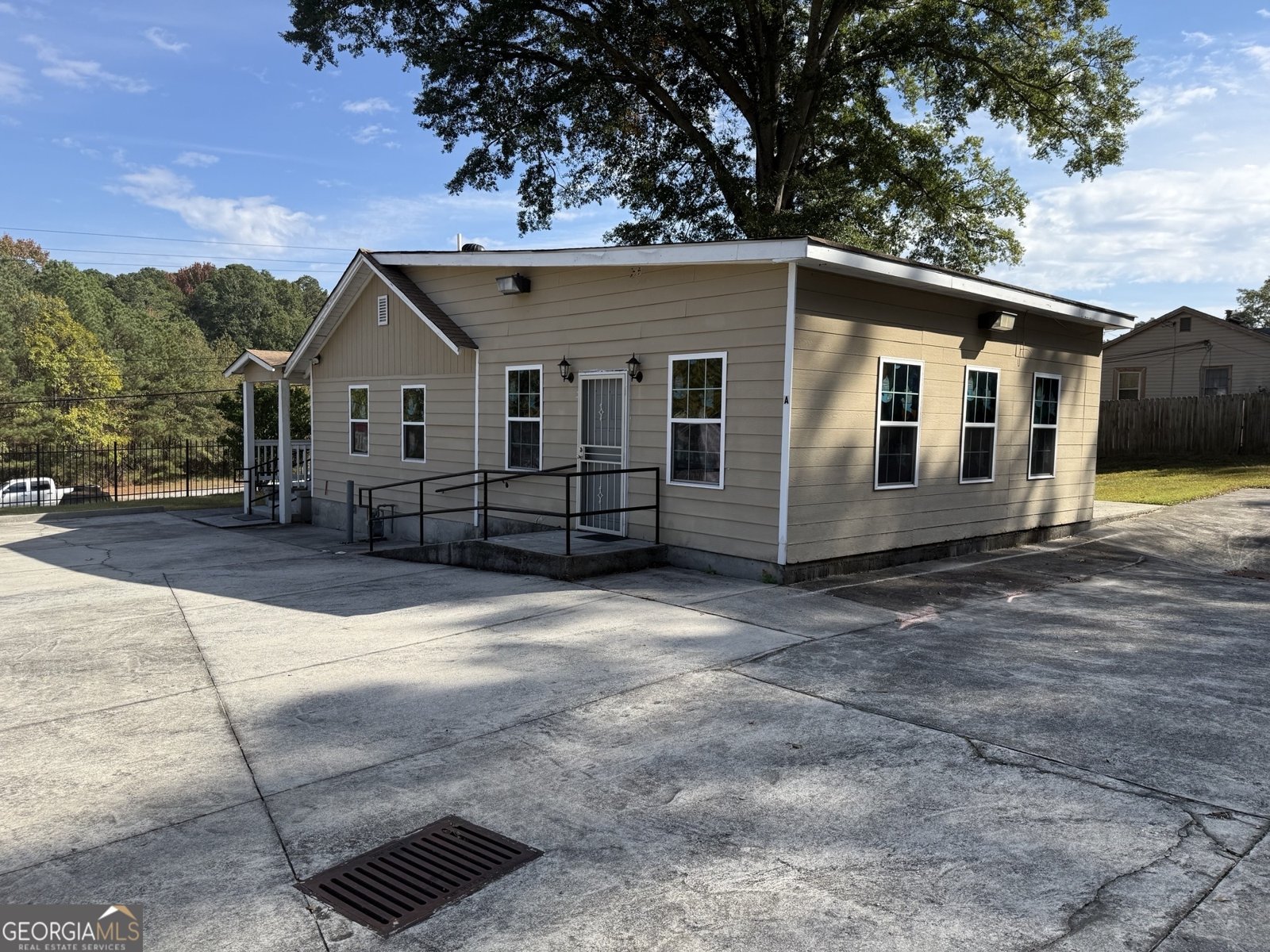 7483 Covington Highway Lithonia - 5