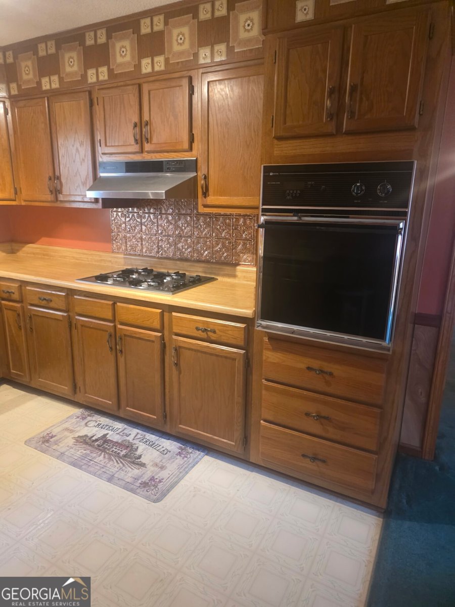 276 Lee Thompson Road Moreland - 22