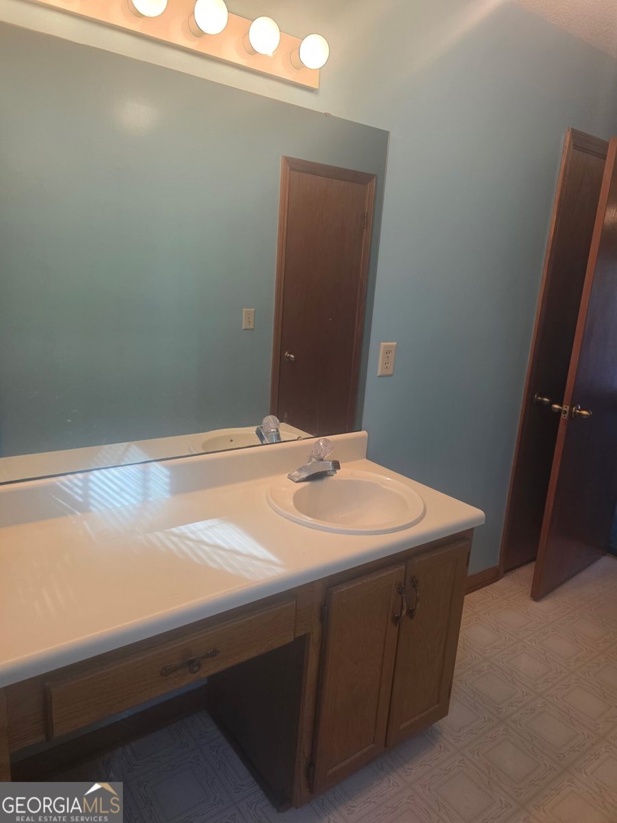 276 Lee Thompson Road Moreland - 30