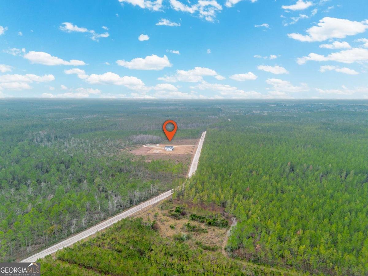 7059 Thornbird Road Waycross - 27