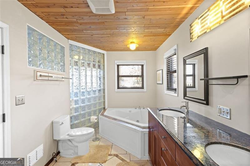 2678 HUMMINGBIRD Duluth - 30