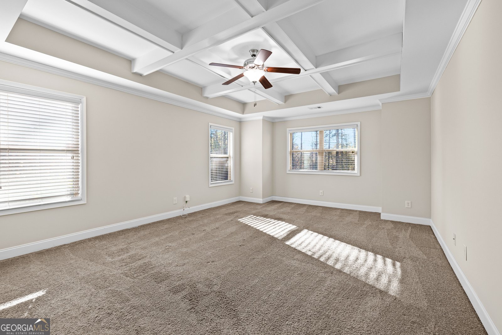 105 Turnberry Trace Sharpsburg - 23