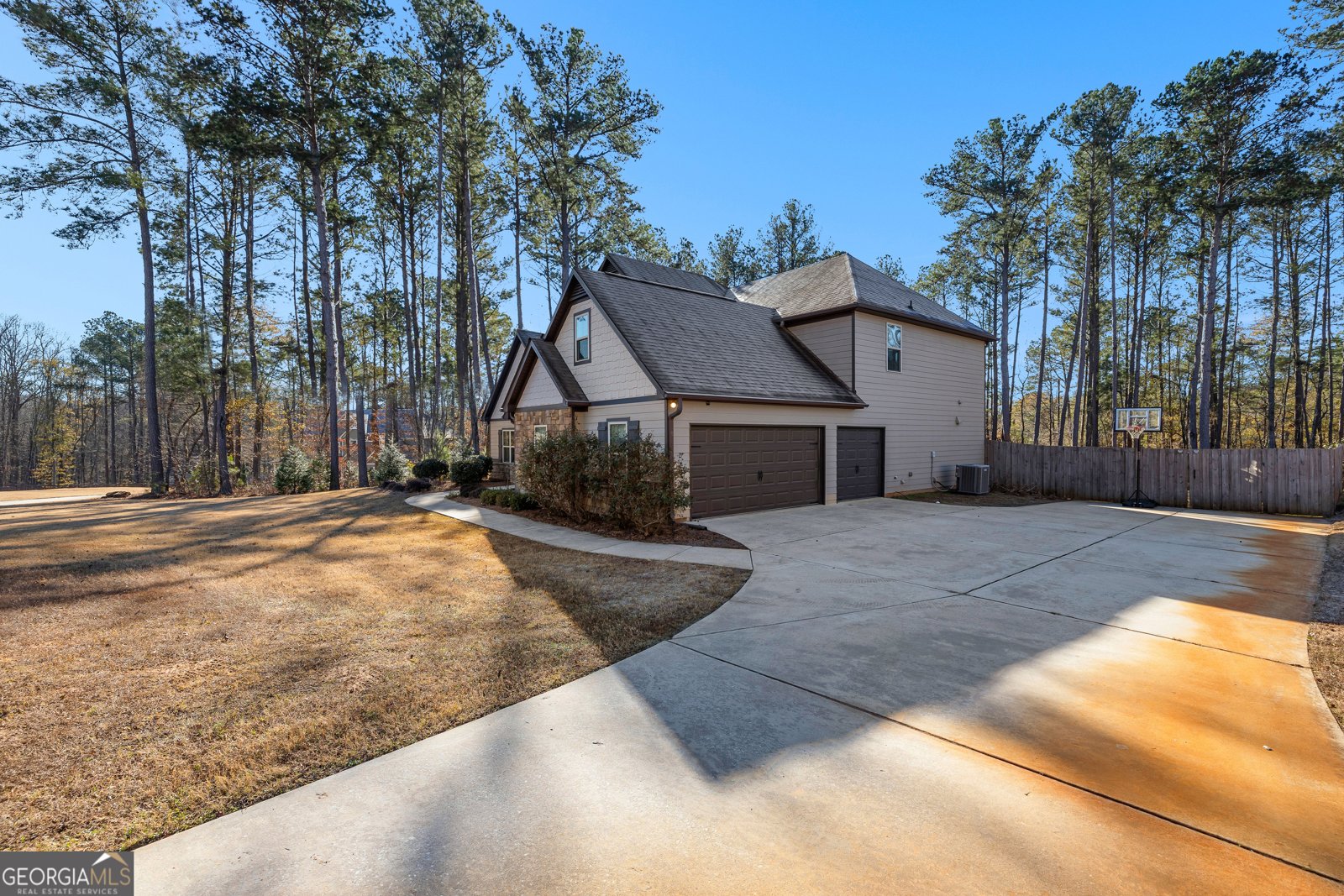 105 Turnberry Trace Sharpsburg - 3