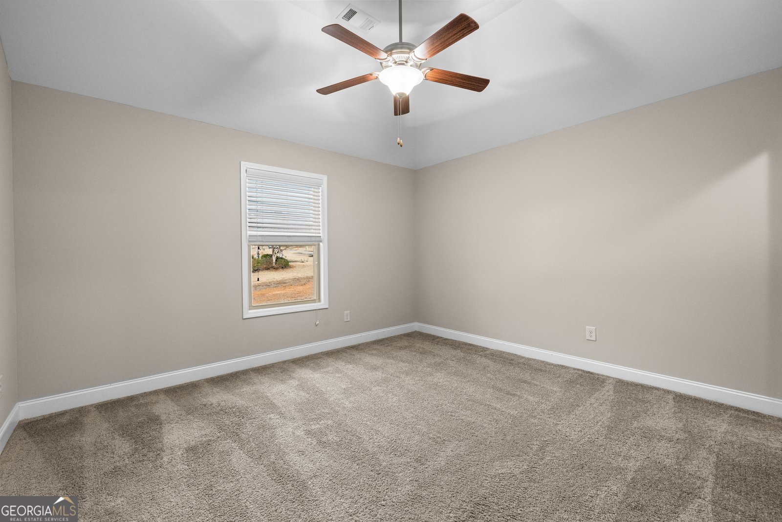 105 Turnberry Trace Sharpsburg - 38