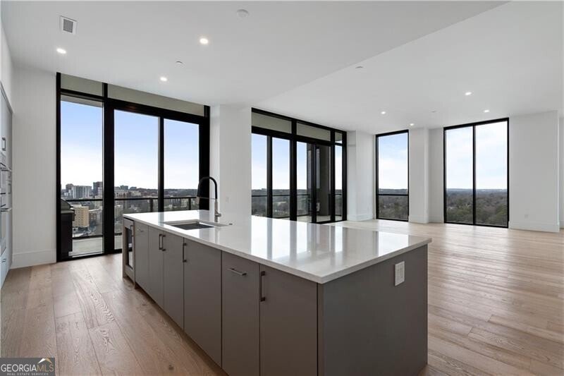 2425 Peachtree Road Atlanta - 11