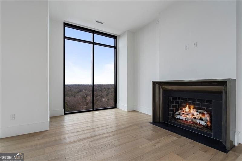 2425 Peachtree Road Atlanta - 19