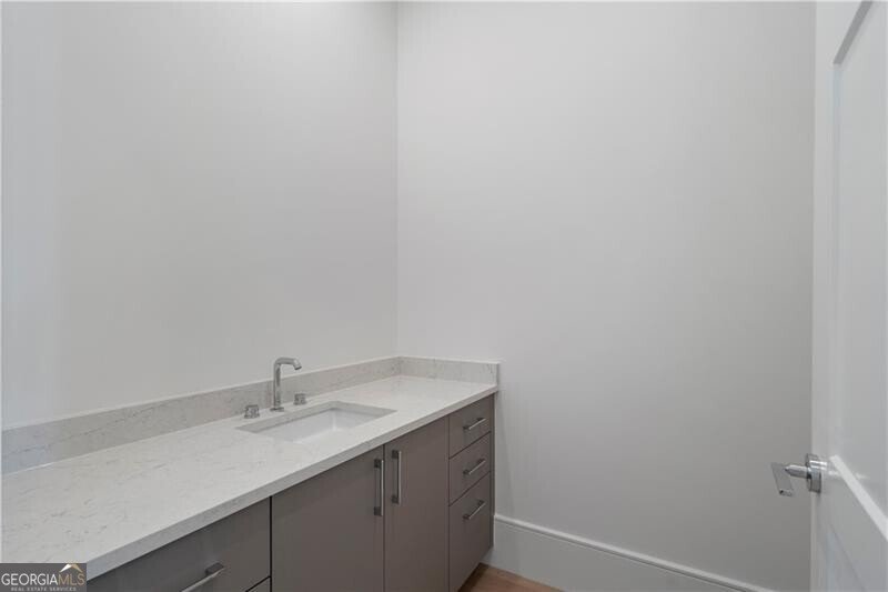 2425 Peachtree Road Atlanta - 49