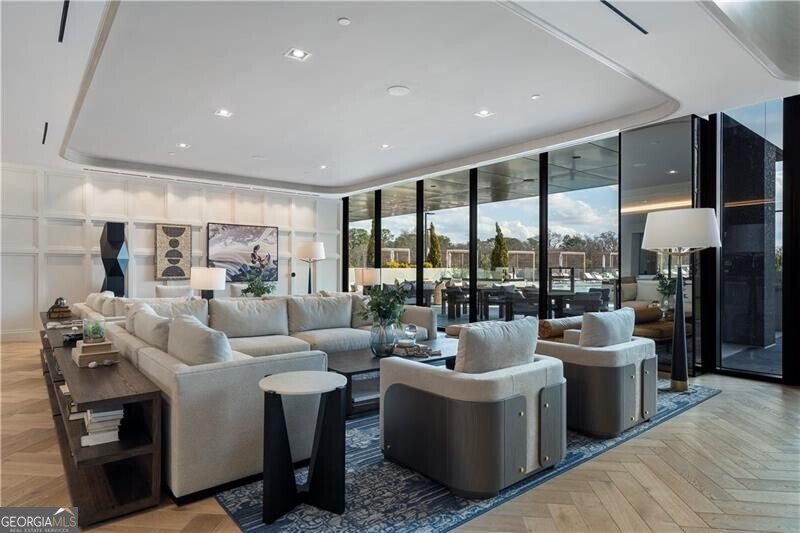 2425 Peachtree Road Atlanta - 65