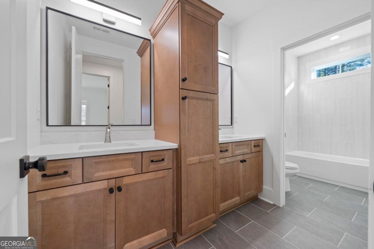 1211 Turnberry Circle Greensboro - 25