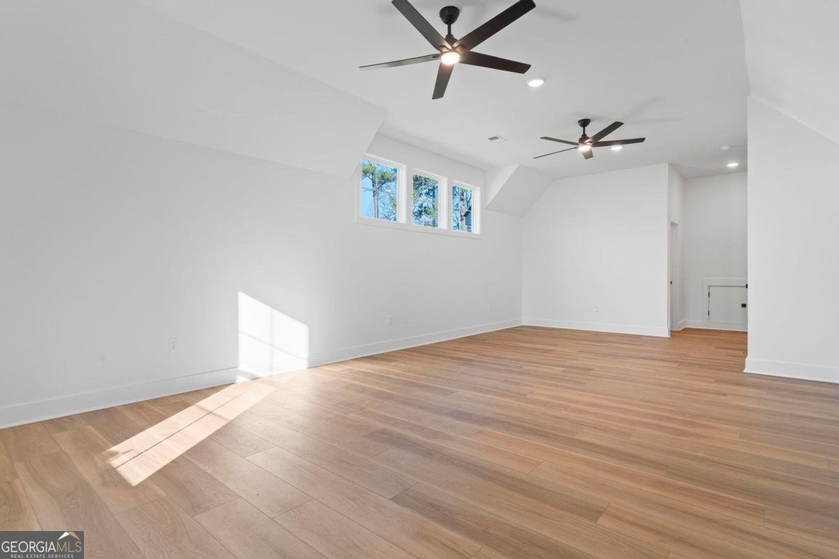 1211 Turnberry Circle Greensboro - 44