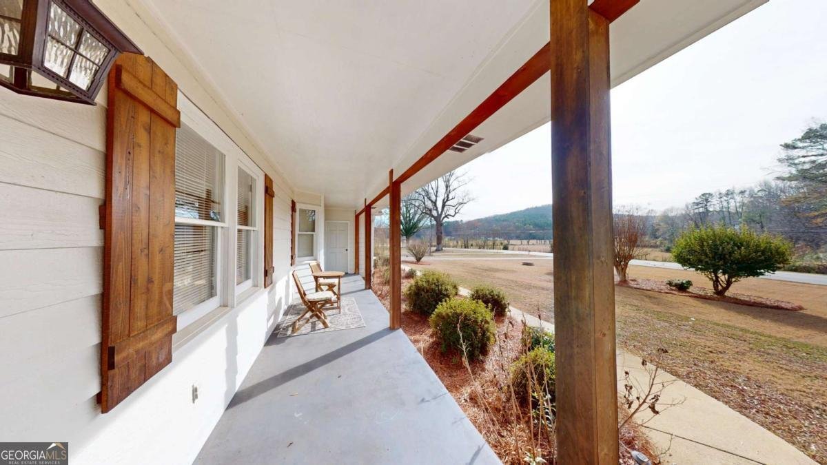 1042 Mission Road Cartersville - 5